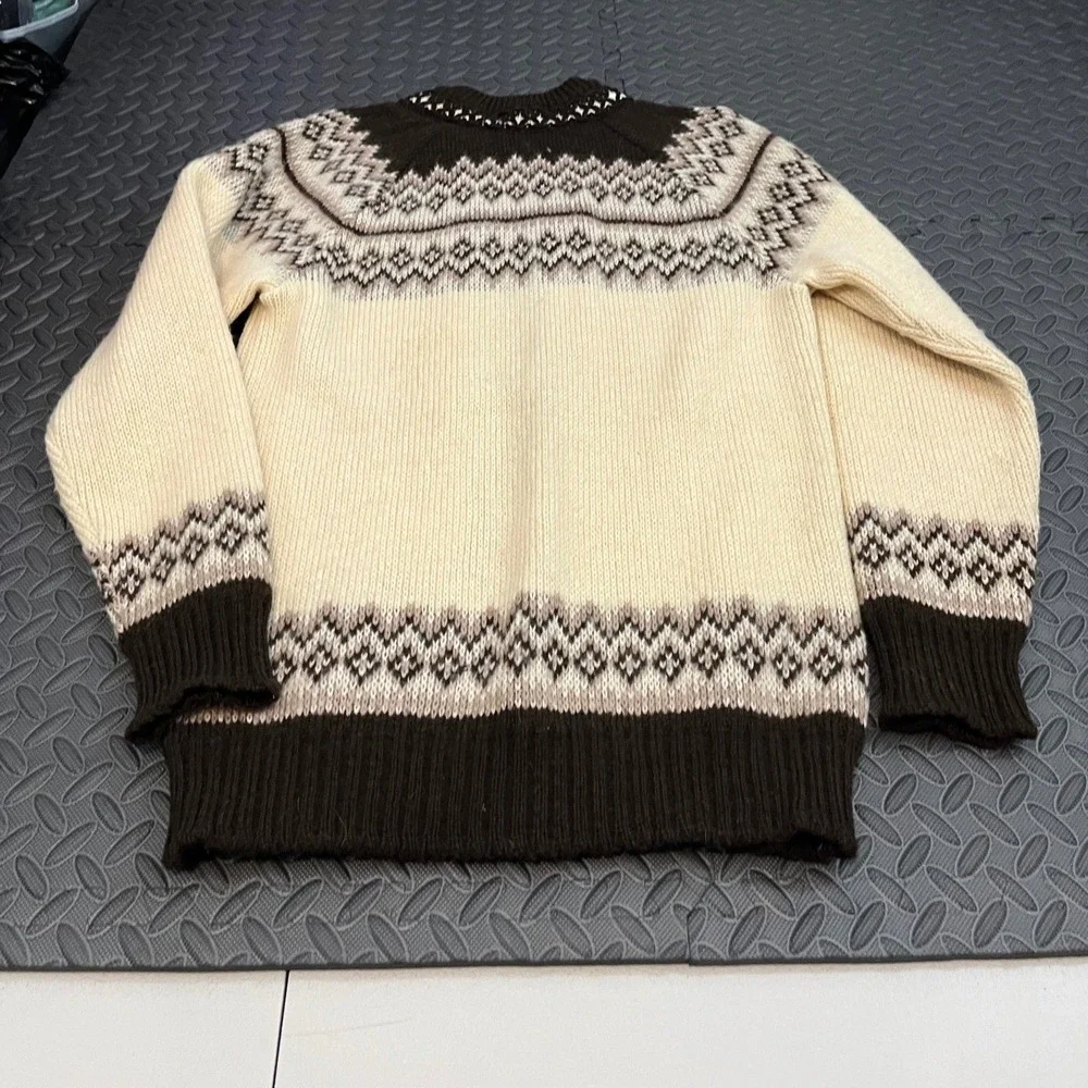 Nordstrikk Cardigan Sweater Womens Medium Brown Cream Nordic Pewter Clasps Wool